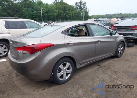 2013 Hyundai Elantra Gls Pzev из США, поврежденный, VIN 5NPDH4AE1DH206111